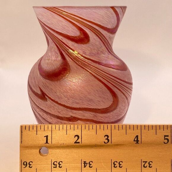 Studio Art Glass Vase Iridescent With Emerald Red Swirls Hand Blown Glass - Picture 10 of 11